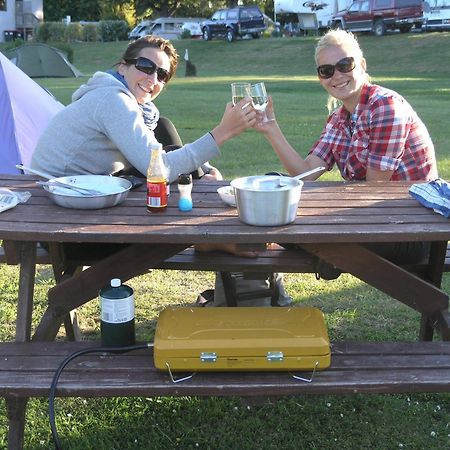 Blenheim Bridges Holiday Park المظهر الخارجي الصورة