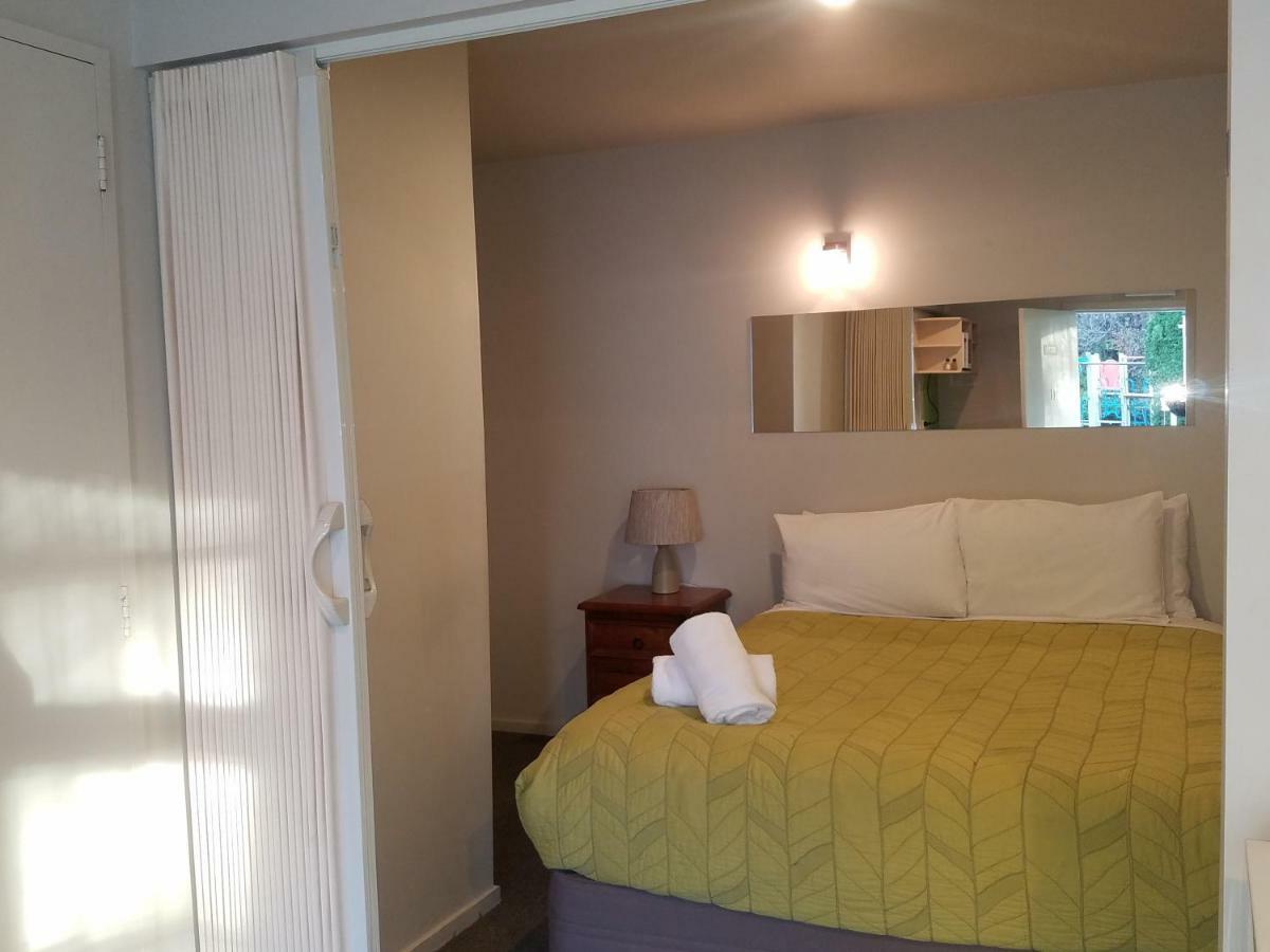 Blenheim Bridges Holiday Park المظهر الخارجي الصورة