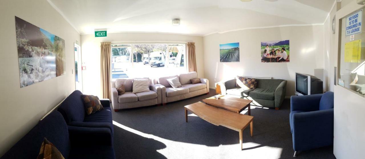 Blenheim Bridges Holiday Park المظهر الخارجي الصورة